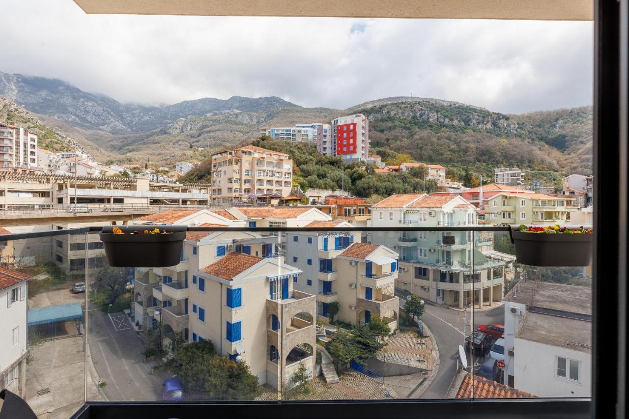 Daire Seasalt Rafailovichi Budva